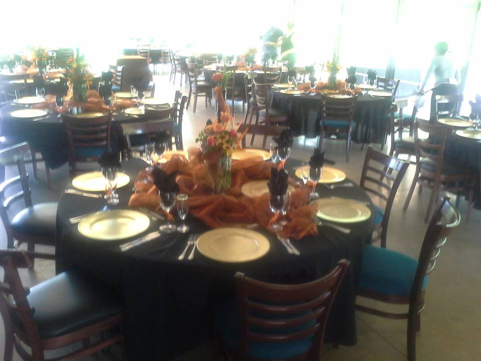 Decorated dining table with flowers and settings