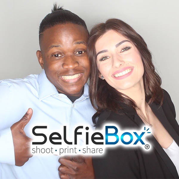 SelfieBox Photo Booths logo