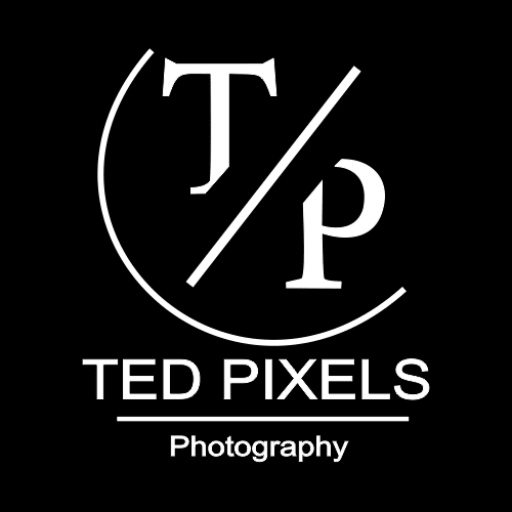 Ted Pixels Photography logo
